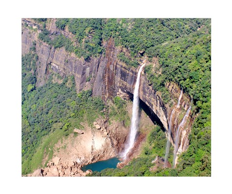 NohKaLikai Falls, India